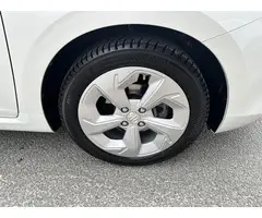 Suzuki Swift 1.2 Select Smart Hybrid - 10