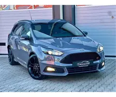 Ford Focus Wagon 2.0 ST-3 | 250PK | LEER | MEEST VOLLE