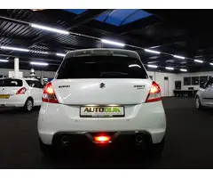 Suzuki Swift 1.6 Sport Xenon | Carplay | Nieuwstaat