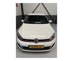 Volkswagen Golf 2.0 TSI GTI